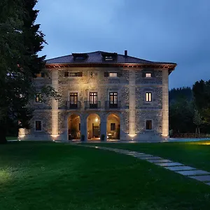 Iriarte Jauregia 4*, Bidegoian España